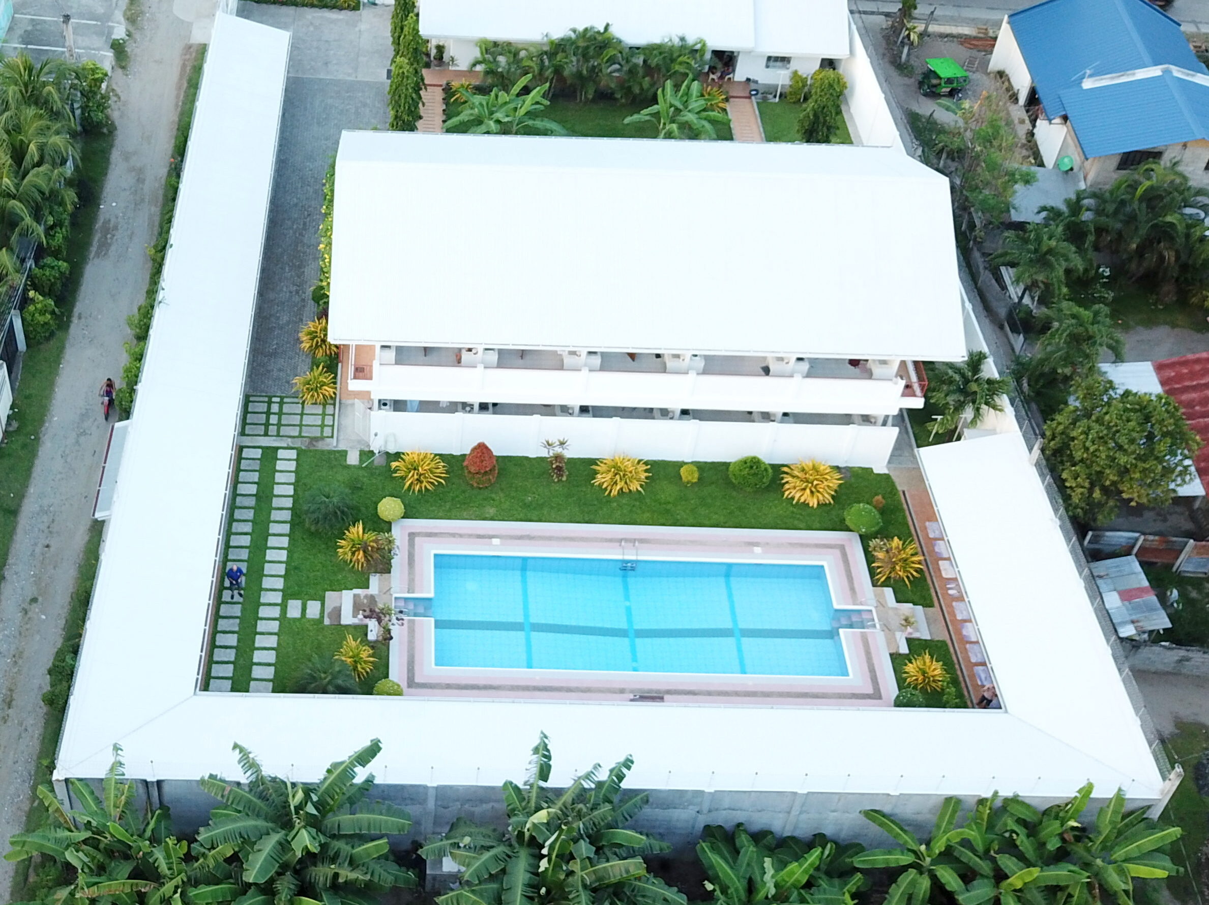 https://Barangay-candauay-fully-furnished-apartments-with-pool.com